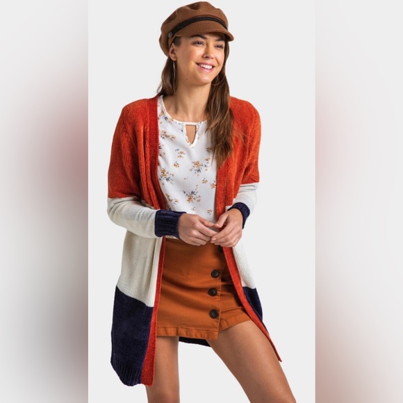 Francesca’s Rosette Color-Block Open Cardigan - Picture 3 of 8